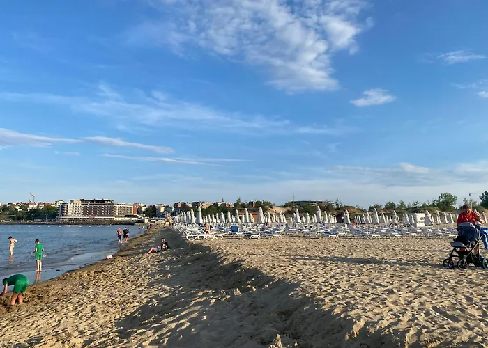 Afrodita I 112 Private Cozy Sunny Апартаменты