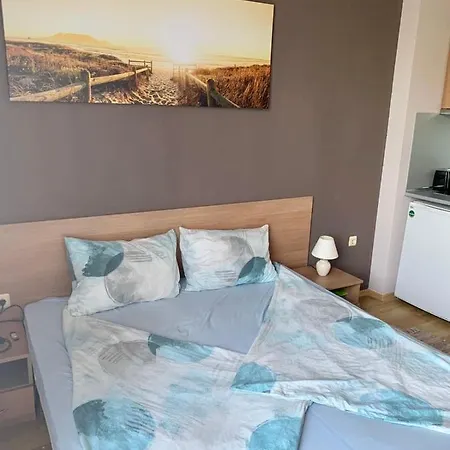 Afrodita I 112 Private Cozy Sunny Apartment Slantschew brjag